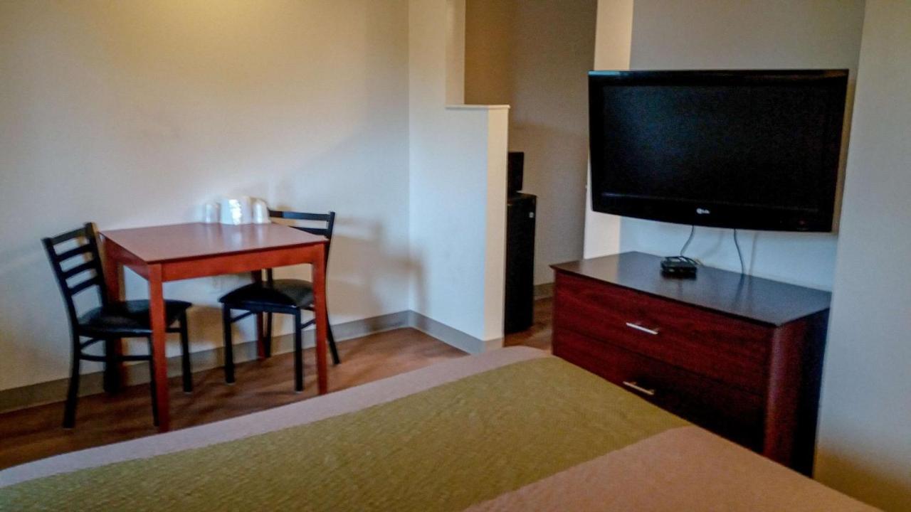 Motel 6-Greensboro, Nc - I-40 Экстерьер фото