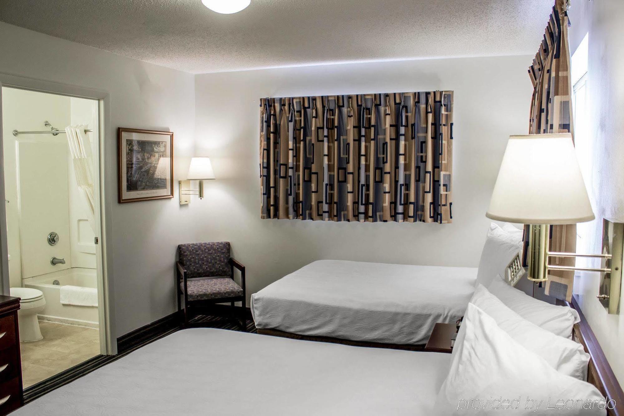 Motel 6-Greensboro, Nc - I-40 Экстерьер фото